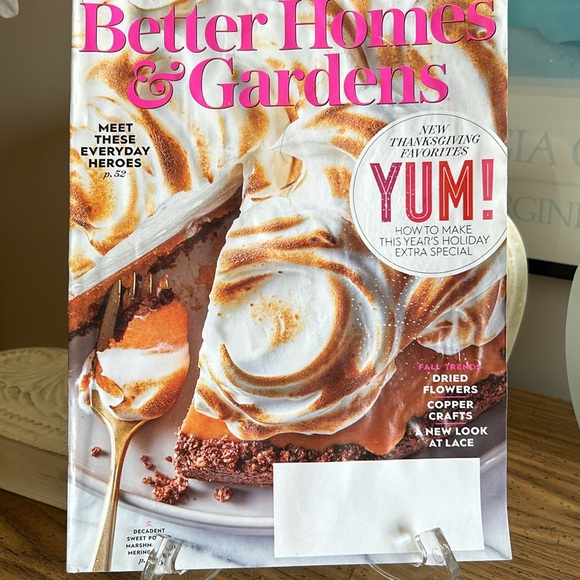 6 BH&G Magazines Fall/Winter/Holiday - Picture 3 of 16